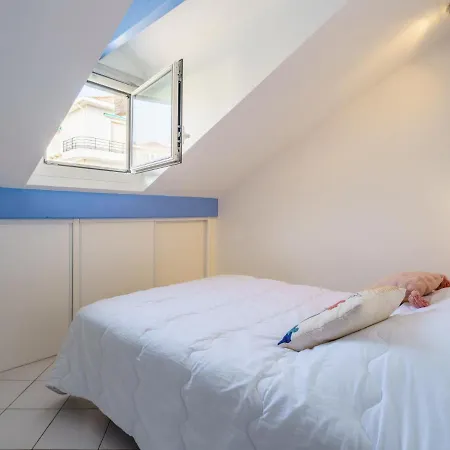 Apartment L'alma-8 By Interhome